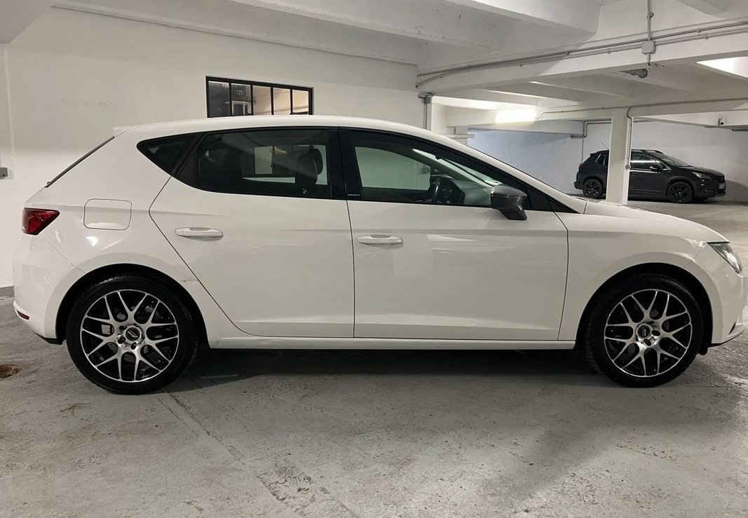 Photo véhicule vue 1