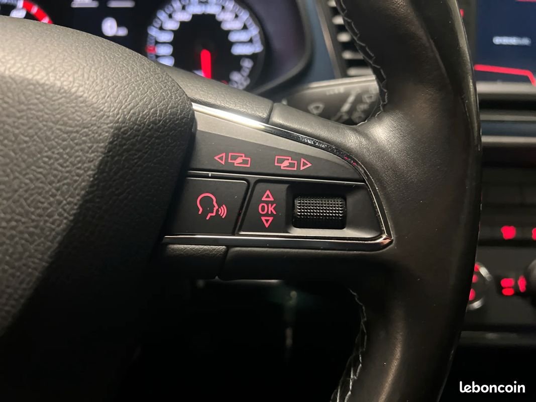 Photo véhicule vue 5